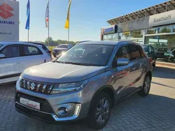 Grau Gebraucht 2021 Suzuki Vitara Comfort SUV | 18.490 € (Fairer Preis)