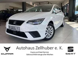 Weiß Gebraucht 2018 Seat Ibiza Style Limousine | 13.970 € (Etwas zu teuer)