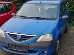 Blau Gebraucht 2005 Dacia Logan Limousine | 1.199 € (Fairer Preis)
