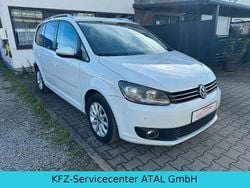Weiß Gebraucht 2015 VW Touran Highline Van / Kleinbus | 14.250 € (Superpreis)