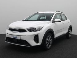 Weiß Gebraucht 2024 Kia Stonic Vision SUV | 17.490 € (Fairer Preis)