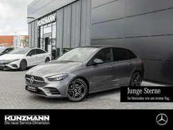 Mountaingrau metallic Gebraucht 2022 Mercedes B250e AMG Van / Kleinbus | 26.488 € (Fairer Preis)