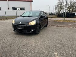 Schwarz Gebraucht 2014 Mitsubishi Space Star Kleinwagen | 3.850 € (Etwas zu teuer)