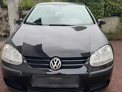 Schwarz Gebraucht 2004 VW Golf V | 2.499 € (Etwas zu teuer)