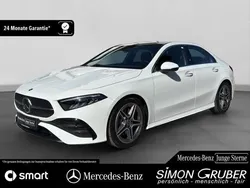 Polarweiß Gebraucht 2024 Mercedes A250 AMG line Limousine | 38.750 € (Fairer Preis)
