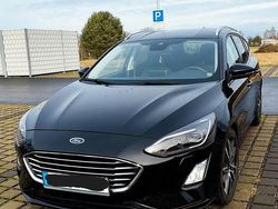 Schwarz Gebraucht 2019 Ford Focus Titanium Kombi | 14.400 € (Guter Preis)