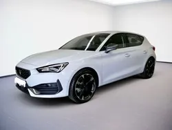 Weiß Gebraucht 2023 Cupra Leon Limousine | 26.999 € (Fairer Preis)