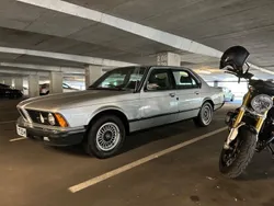 Grau Gebraucht 1981 BMW 735 Limousine | 18.900 €