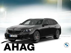 Schwarz Neu 2025 BMW 520 M Sport Kombi | 63.890 € (Guter Preis)