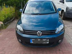 Blau Gebraucht 2009 VW Golf Plus Cross Comfortline Van / Kleinbus | 5.400 € (Fairer Preis)