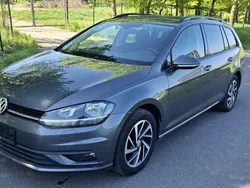 Grau Gebraucht 2018 VW Golf VII Comfortline Kombi | 8.200 € (Fairer Preis)