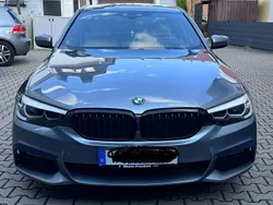 Grau Gebraucht 2020 BMW 530 M Sport Limousine | 30.000 € (Superpreis)