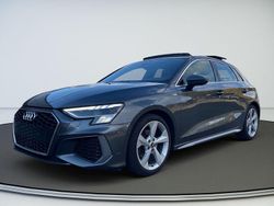 Grau Gebraucht 2021 Audi A3 Sportback S-Line Kleinwagen | 19.800 € (Teuer)