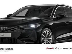 Mythosschwarz metallic Gebraucht 2025 Audi A5 Sport Kombi | 45.930 € (Guter Preis)