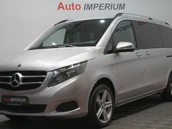 Silber Gebraucht 2016 Mercedes 250 Van / Kleinbus | 24.590 €