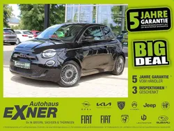 Onyx schwarz Gebraucht 2022 Fiat 500e Icon Kleinwagen | 17.990 € (Guter Preis)