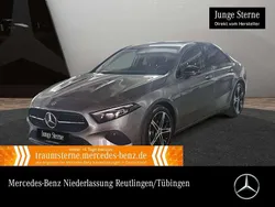 Grau Gebraucht 2024 Mercedes A200 Progressive Limousine | 33.490 € (Etwas zu teuer)