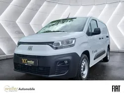 Weiss Gebraucht 2024 Fiat Doblò Van / Kleinbus | 27.950 € (Etwas zu teuer)