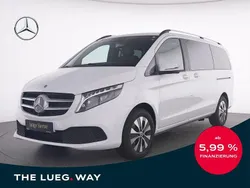 Weiß Gebraucht 2024 Mercedes V300 Van / Kleinbus | 74.285 € (Etwas zu teuer)