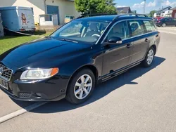 Schwarz Gebraucht 2010 Volvo V70 Momentum Kombi | 11.899 €