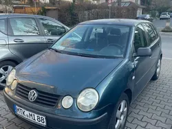 Grün Gebraucht 2003 VW Polo Limousine | 945 € (Guter Preis)