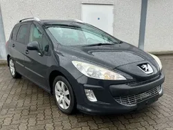 Grau Gebraucht 2010 Peugeot 308 Premium Kombi | 1.590 € (Superpreis)