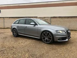 Grau Gebraucht 2009 Audi A4 S-Line Kombi | 4.999 € (Guter Preis)
