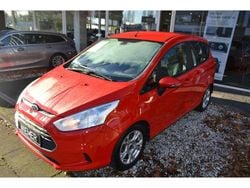 Rot Gebraucht 2017 Ford B-MAX Trend Van / Kleinbus | 8.390 € (Fairer Preis)