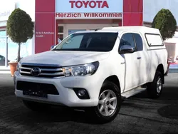 Weiss Gebraucht 2017 Toyota HiLux Comfort Abholung | 21.990 € (Etwas zu teuer)