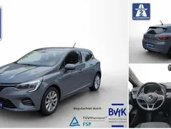 Grau Gebraucht 2020 Renault Clio V Intens Limousine | 15.450 € (Guter Preis)