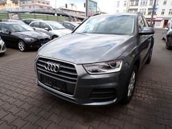 Grau Gebraucht 2017 Audi Q3 SUV | 15.990 € (Fairer Preis)