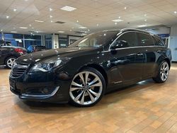 Schwarz Gebraucht 2016 Opel Insignia Business Innovation Kombi | 11.690 € (Etwas zu teuer)