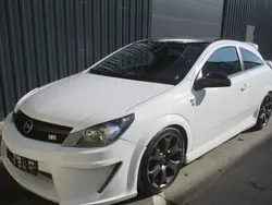 Weiß Gebraucht 2010 Opel Astra Design Edition Limousine | 4.700 € (Etwas zu teuer)