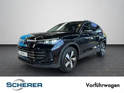 Schwarz Gebraucht 2025 VW Tiguan Elegance SUV | 43.990 € (Teuer)