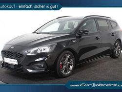 Schwarz Gebraucht 2022 Ford Focus ST-Line Kombi | 18.850 € (Etwas zu teuer)