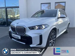 Mineralweiss Gebraucht 2024 BMW X5 M Sport SUV | 76.660 € (Superpreis)