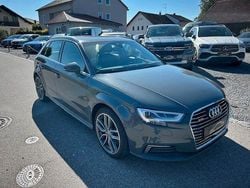 Grau Gebraucht 2020 Audi A3 Sportback e-tron Design Limousine | 17.990 € (Guter Preis)