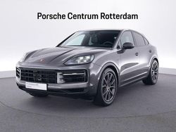 Grau Gebraucht 2023 Porsche Cayenne SUV | 108.779 € (Teuer)