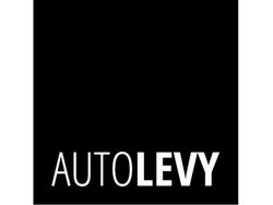 Schwarz (metallic) Gebraucht 2018 Mercedes CLA180 Limousine | 18.970 € (Guter Preis)