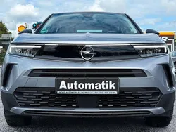 Grau Gebraucht 2023 Opel Mokka Enjoy SUV | 19.990 € (Guter Preis)