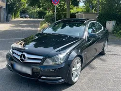 Schwarz Gebraucht 2011 Mercedes C250 Coupé | 9.000 € (Etwas zu teuer)