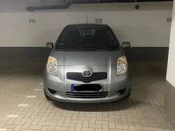 Silber Gebraucht 2007 Toyota Yaris Sol Limousine | 3.250 € (Fairer Preis)