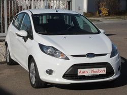 Frostweiß Gebraucht 2012 Ford Fiesta Trend Limousine | 4.550 €