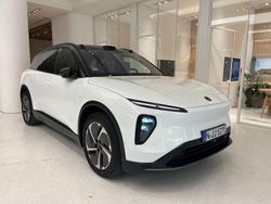 Weiß Gebraucht 2023 Nio EL6 SUV | 41.600 €