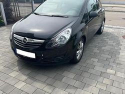 Schwarz Gebraucht 2008 Opel Corsa Kleinwagen | 2.700 € (Etwas zu teuer)