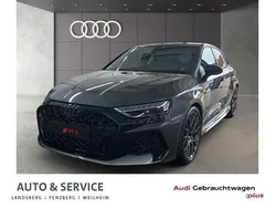 Daytonagrau perleffekt Gebraucht 2025 Audi RS3 Sportback Ambiente Kleinwagen | 76.890 € (Teuer)
