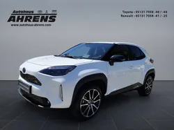 Schneeweiß Gebraucht 2022 Toyota Yaris Hybrid Sport SUV | 27.450 € (Fairer Preis)