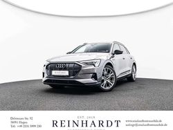 Taifungrau metallic Gebraucht 2022 Audi e-tron Advanced SUV | 35.265 € (Fairer Preis)