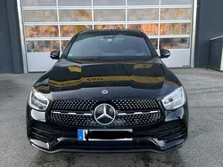Schwarz Gebraucht 2021 Mercedes GLC300e SUV | 42.499 € (Fairer Preis)
