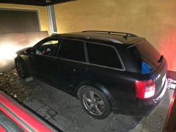 Schwarz Gebraucht 2004 Audi A4 S-Line Kombi | 2.500 € (Superpreis)